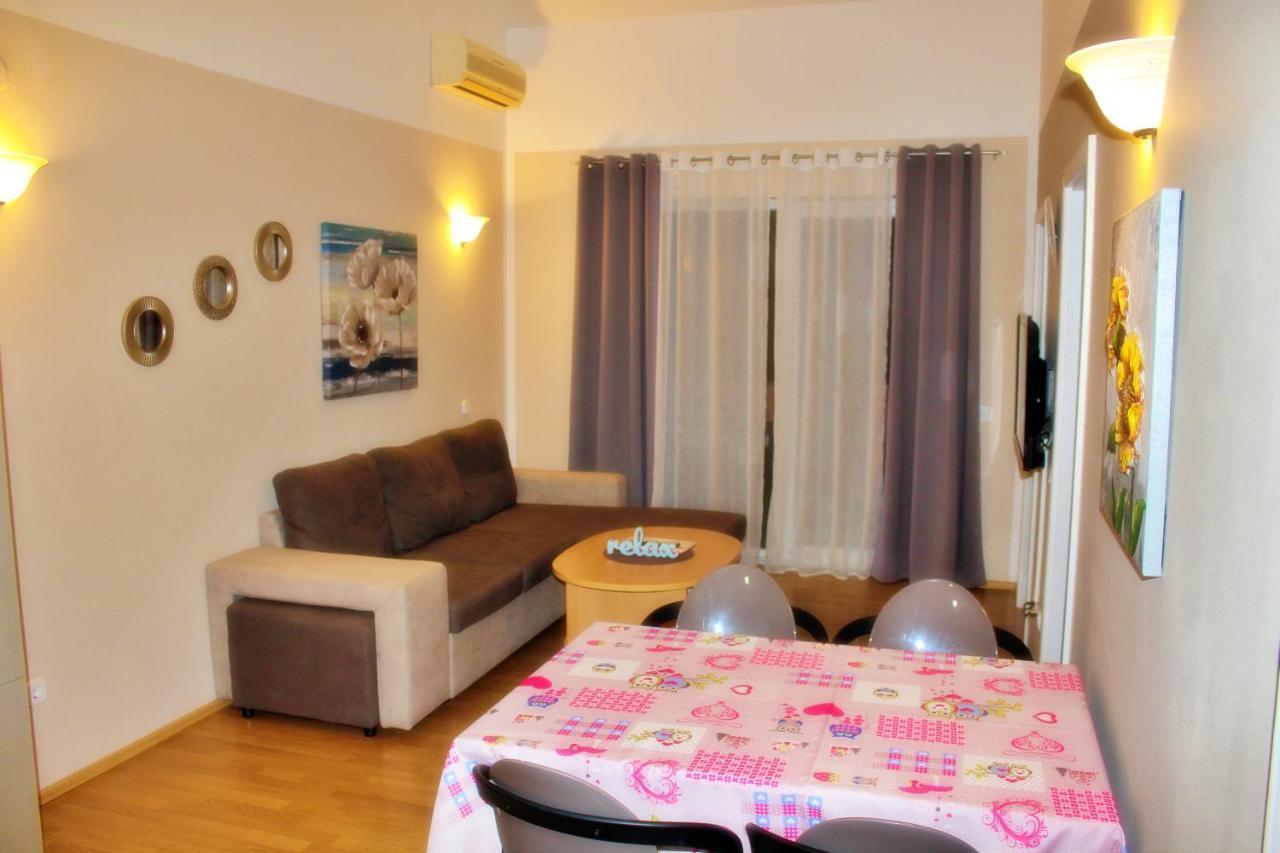 Apartments Kimm Пореч Екстер'єр фото