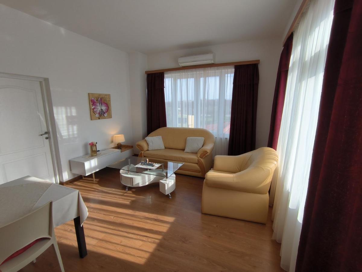 Apartments Kimm Пореч Екстер'єр фото